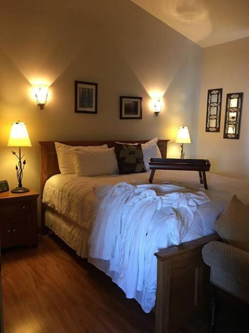 Oceanfront Allyn Apartment Esterno foto
