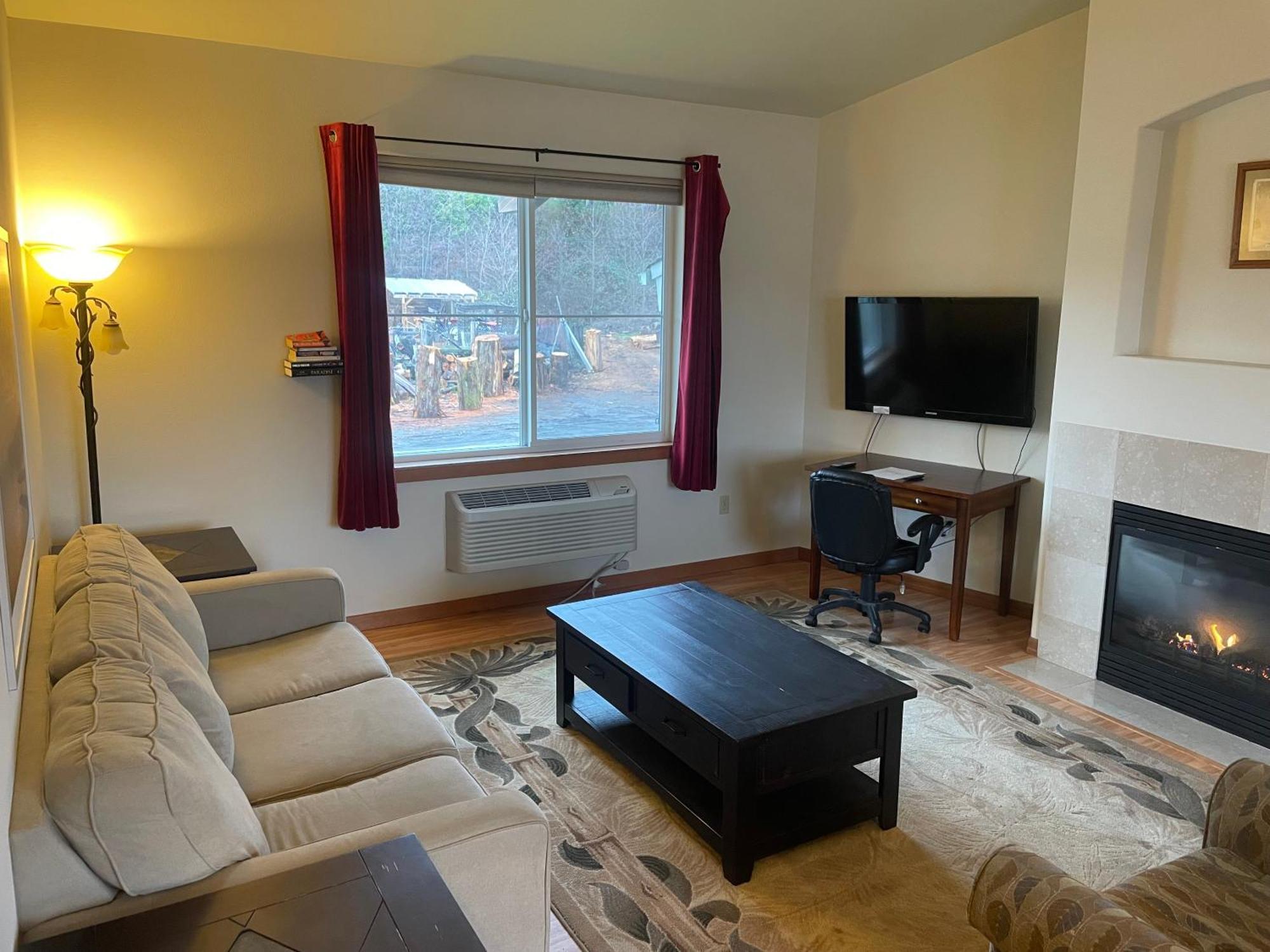 Oceanfront Allyn Apartment Esterno foto